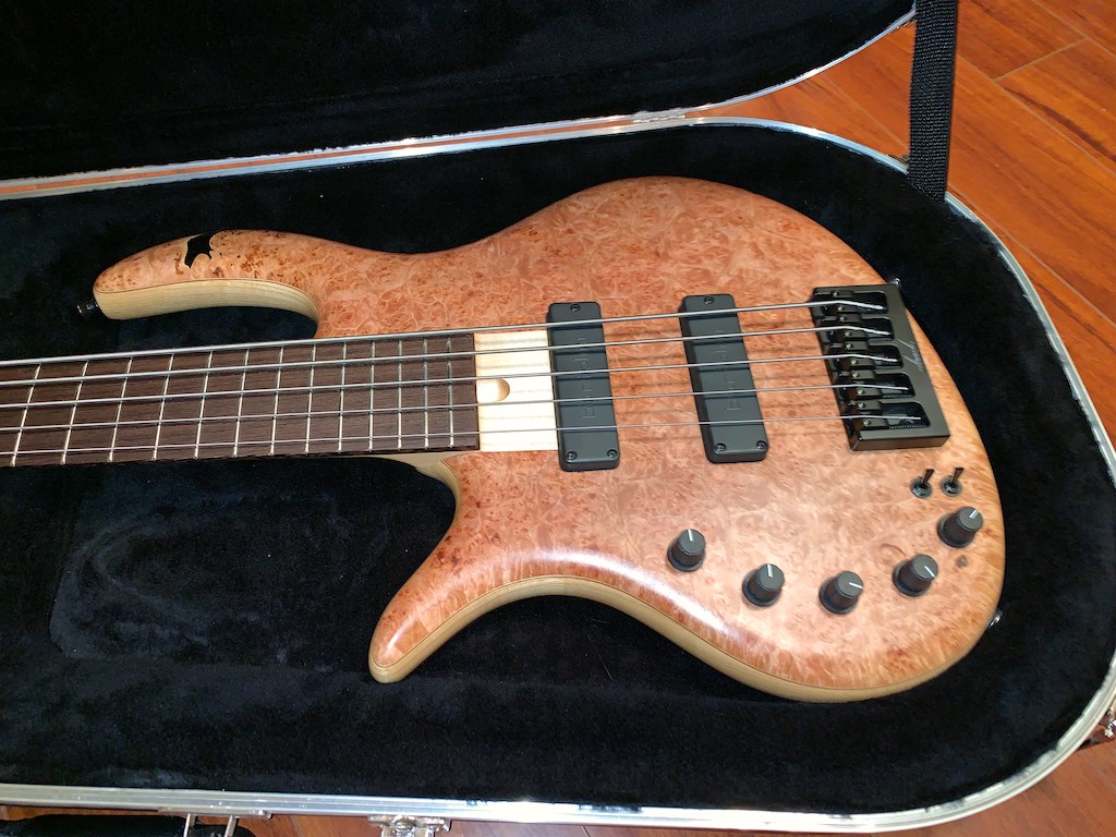 Elrick_Bass 004.jpg