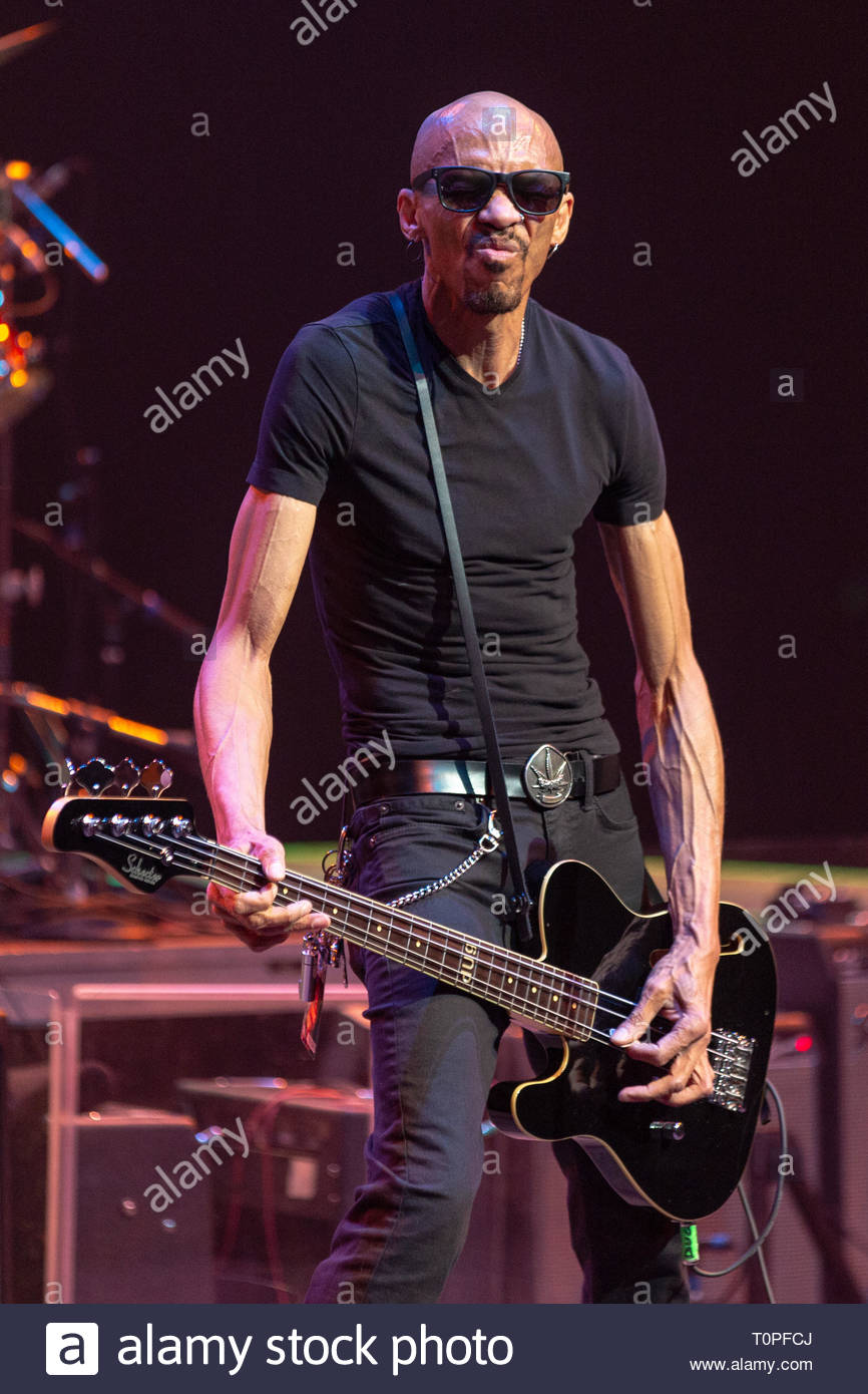 madison-wisconsin-usa-20th-mar-2019-doug-pinnick-during-the-experience-hendrix-tour-at-the-overture-center-for-the-arts-in-madison-wisconsin-credit-daniel-desloverzuma-wirealamy-live-news-T0PFCJ.jpeg