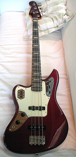 '08 Fender Jaguar bass.jpg