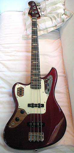 '08 Fender Jaguar bass.jpg