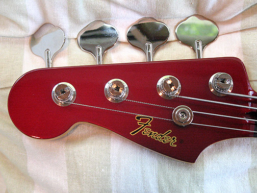 '08 Fender Jaguar headstock.jpg